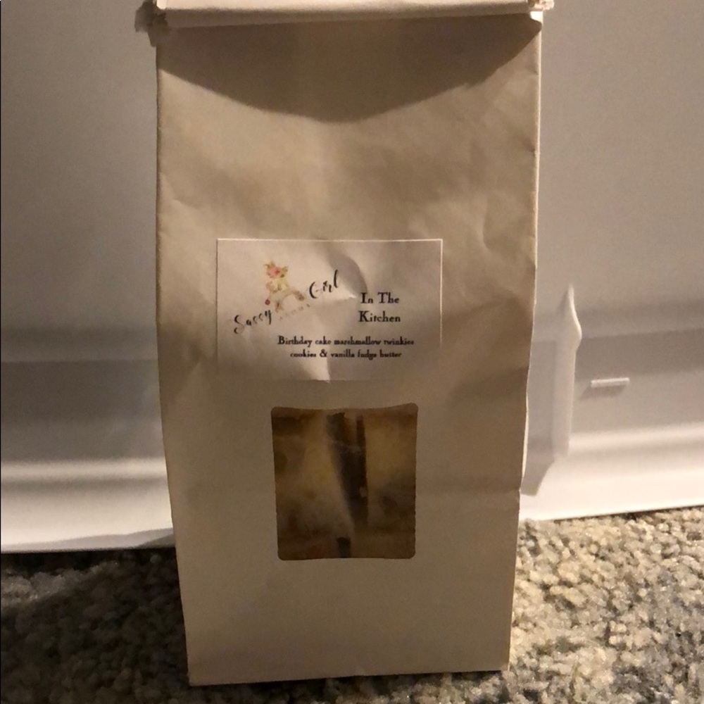 Sassy Girl Aroma In the Kitchen chunk bag wax